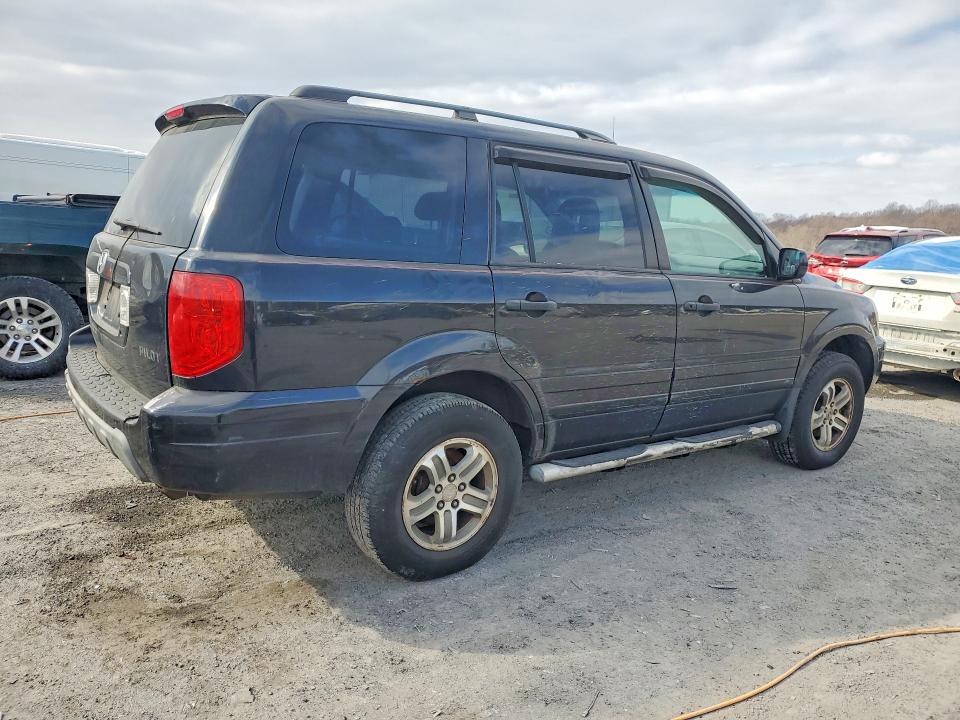 2003 Honda Pilot VIN 2HKYF18703H525351 COPART salvage auction — MINOR DENT/SCRATCHES, Pa - Cert Of Title, sold $750 on 2026-07-09 (photo 3)