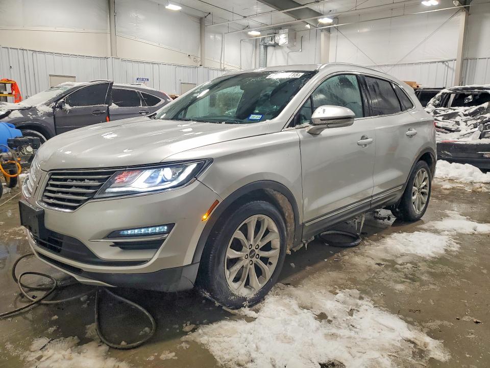 2015 Lincoln Mkc VIN 5LMCJ2A95FUJ36816 COPART salvage auction — SIDE, Mi - Certificate Of Title, sold $2,150 on 2026-07-09 (photo 1)