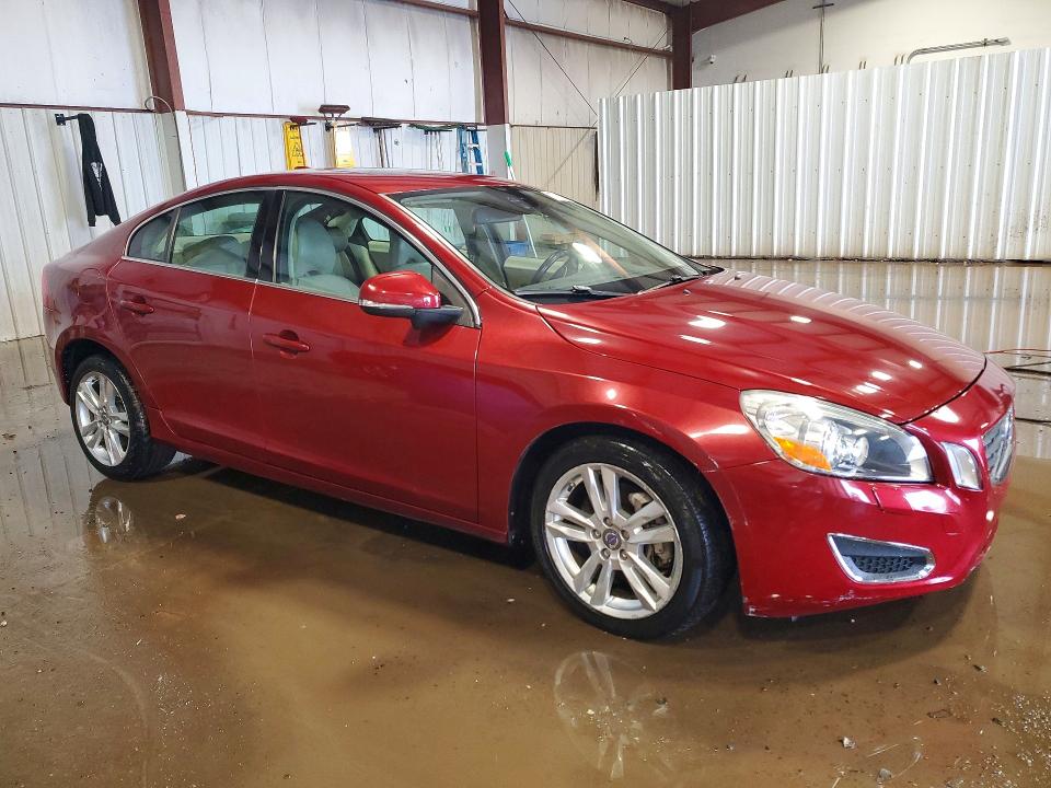 2012 Volvo S60 VIN YV1902FH5C2079913 COPART salvage auction — SIDE, Salvage Title, sold $1,250 on 2026-08-07 (photo 4)