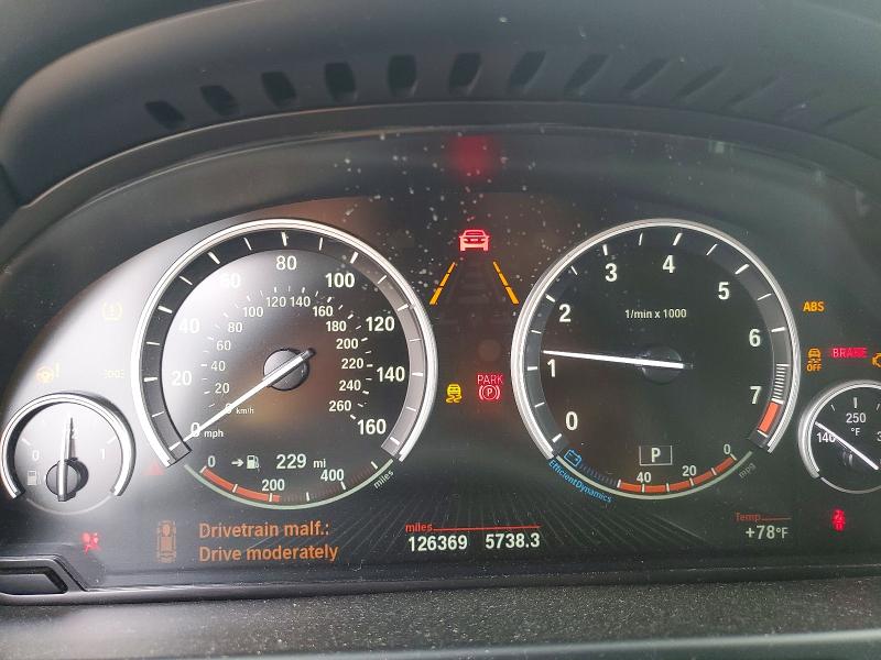 2015 BMW X5 VIN 5UXKR2C51F0H38062 COPART salvage auction — FRONT END, Tx - Salvage Vehicle Title, sold $2,550 on 2026-07-02 (photo 9)