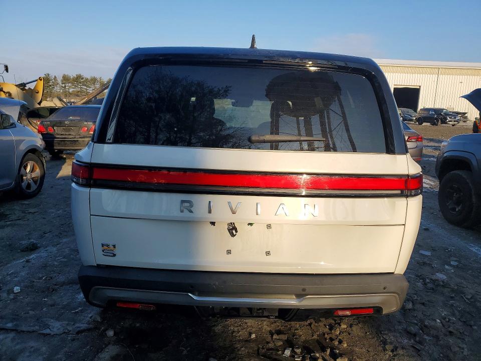 2023 Rivian R1s VIN 7PDSGABA3PN005165 COPART salvage auction — MECHANICAL, NJ - CERT OF TITLE-SALVAGE, sold $225 on 2026-07-29 (photo 6)