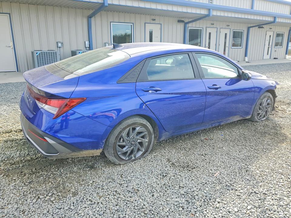 2024 Hyundai Elantra VIN KMHLM4DG1RU707805 COPART salvage auction — FRONT END, Nc - Salvage Certificate Of Title, sold $4,350 on 2026-07-02 (photo 3)