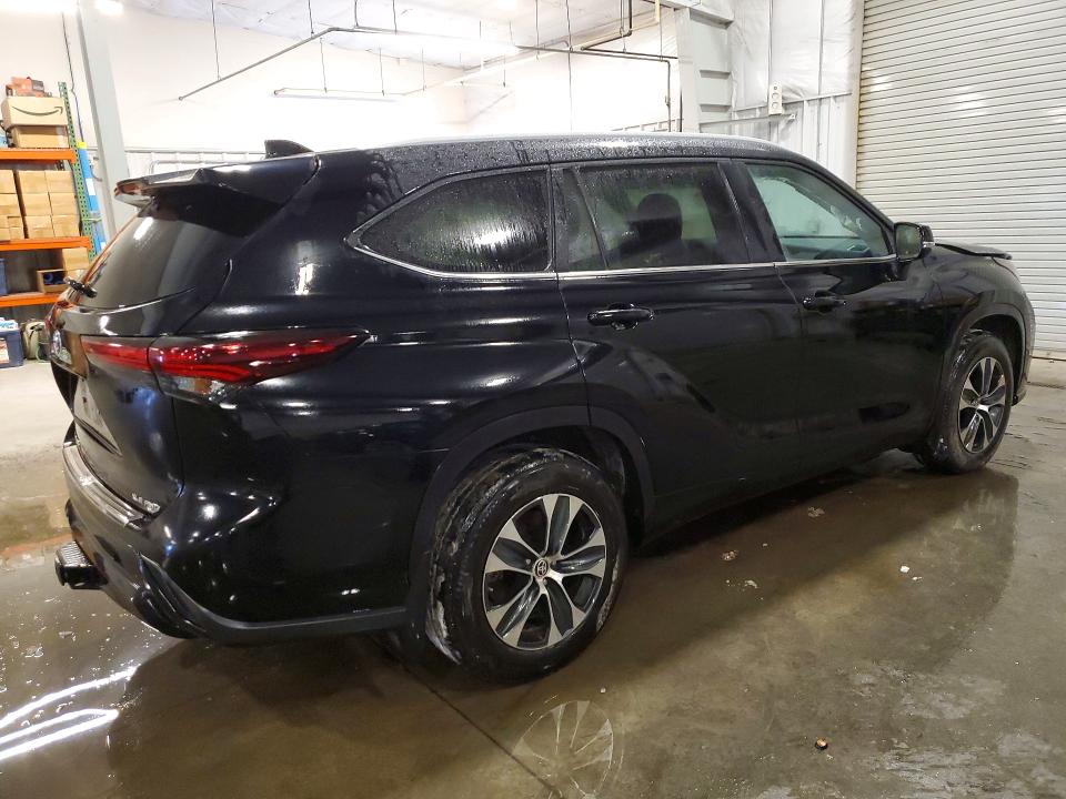 2024 Toyota Highlander VIN 5TDKDRBH8RS557897 COPART salvage auction — FRONT END, Mn - Cert Of Title-Salvage, sold $15,600 on 2026-07-06 (photo 3)