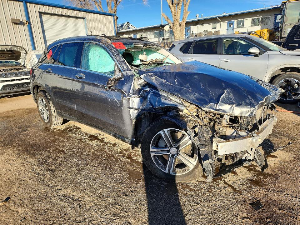 2016 Mercedes-benz Glc class VIN WDC0G4KB2GF011861 COPART salvage auction — FRONT END, NM - CERTIFICATE OF TITLE, sold $575 on 2026-07-16 (photo 4)