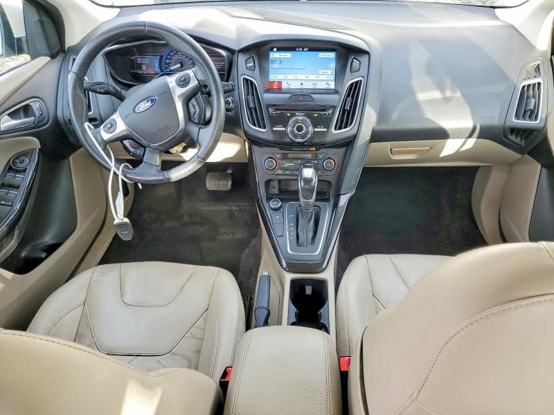 2017 Ford Focus VIN 1FADP3R49HL314735 COPART salvage auction — MINOR DENT/SCRATCHES, Mt - Dis/Dlr/Exp Only Clean Title, sold $950 on 2026-07-02 (photo 8)