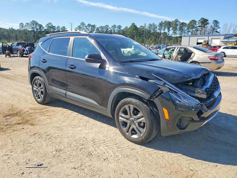 2023 Kia Seltos VIN KNDEU2AA4P7438194 COPART salvage auction — FRONT END, Sc - Cert Of Title-Salvage, sold $4,400 on 2026-07-06 (photo 4)