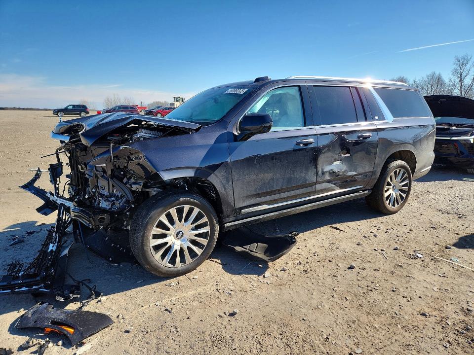 2026 Cadillac Escalade VIN 1GYS9MKL7TR225474 COPART salvage auction — Front End, MI - CERT OF TITLE-SALVAGE VEHICLE, sold $40,000 on 2026-04-09 (photo 1)