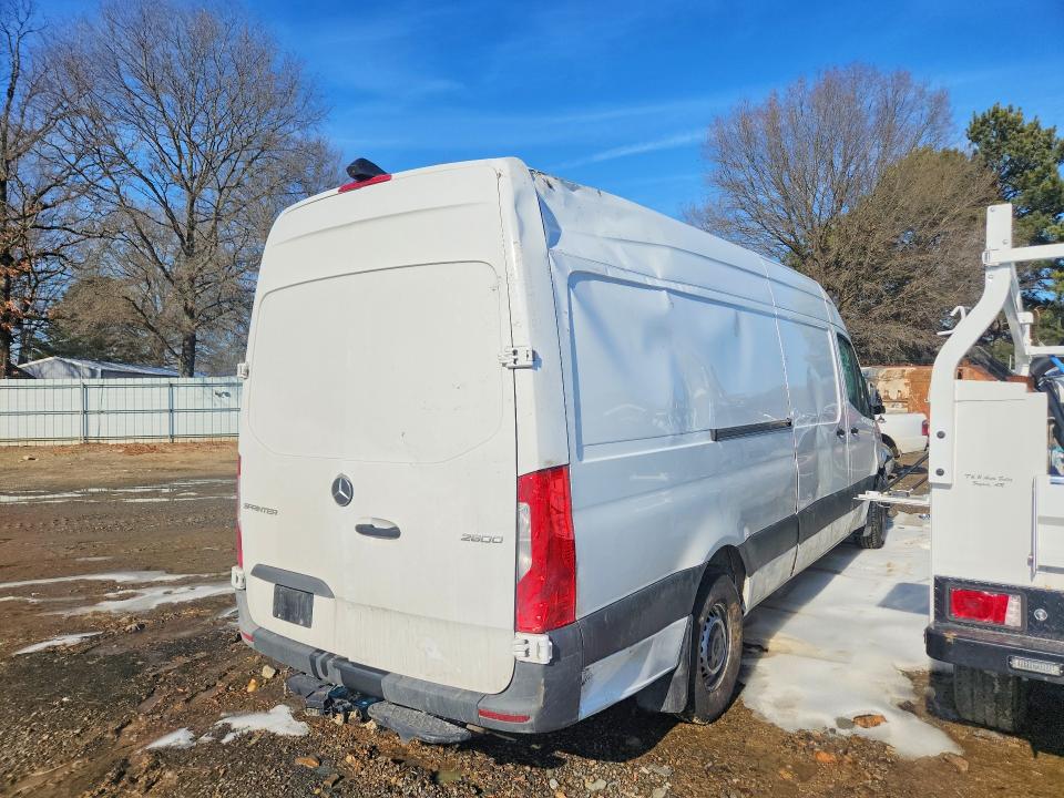 2023 Mercedes-benz Sprinter VIN W1Y40CHY0PT142060 COPART salvage auction — SIDE, Mi - Scrap Certificate Of Title, sold $875 on 2026-07-20 (photo 3)