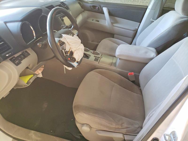2013 Toyota Highlander VIN 5TDZA3EH6DS037531 COPART salvage auction — FRONT END, Md - Cert Of Salvage > 75% Damage, sold $450 on 2026-07-24 (photo 7)