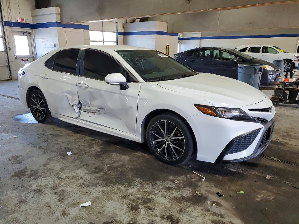 2023 Toyota Camry VIN 4T1G11AKXPU830906 COPART salvage auction — SIDE, Va - Cert Of Title - Salvage, sold $8,200 on 2026-07-02 (photo 4)