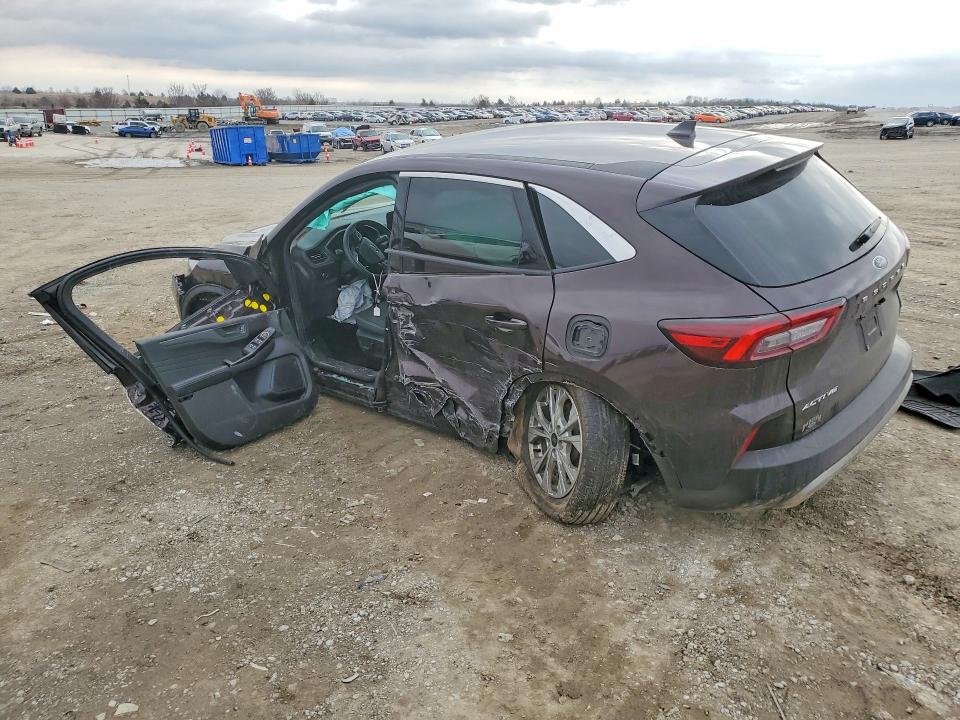 2023 Ford Escape VIN 1FMCU0GN9PUA98804 COPART salvage auction — SIDE, KY - BILL OF SALE/PART ONLY/NO TITL, sold $1,800 on 2026-07-02 (photo 2)