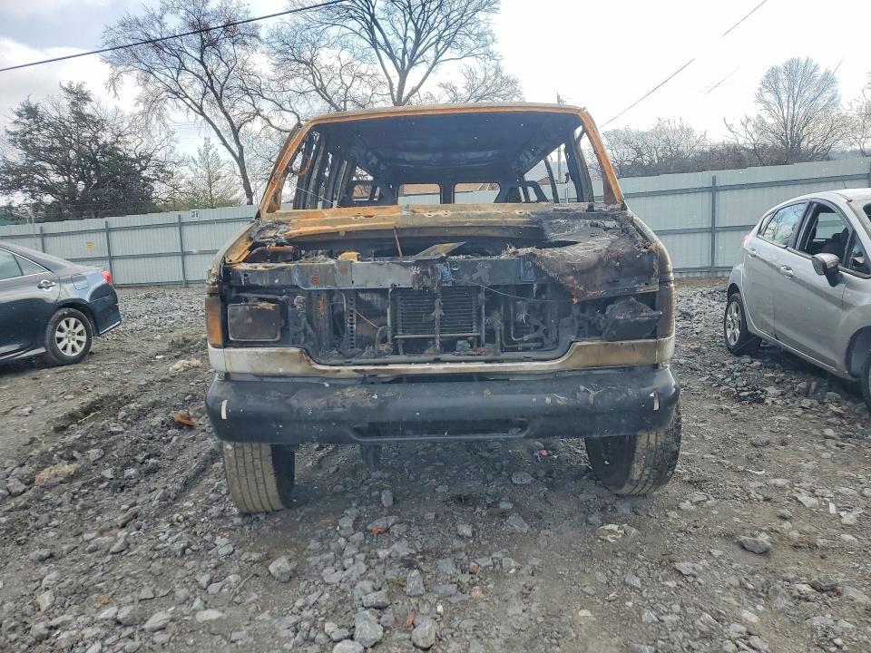 2001 Ford Econoline VIN 1FBSS31L91HA85134 COPART salvage auction — BURN, TN - NON-REPAIRABLE CERTIFICATE, sold $225 on 2026-07-27 (photo 5)