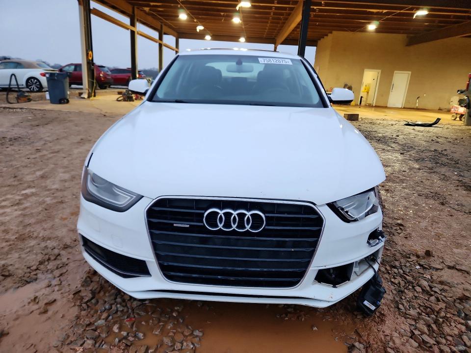 2015 Audi A4 VIN WAUBFAFL0FN043146 COPART salvage auction — SIDE, AL - CERT OF TITLE-SALVAGE TITLE, sold $1,850 on 2026-07-29 (photo 5)