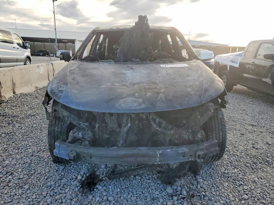2015 Kia Sorento VIN 5XYKTCA67FG559603 COPART salvage auction — BURN, Co - Salvage Title, sold $275 on 2026-07-28 (photo 5)