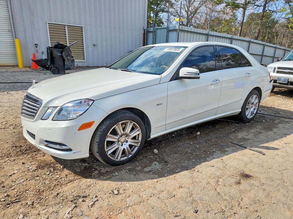 2012 Mercedes-benz E-klasse VIN WDDHF5KB6CA654017 COPART salvage auction — REAR END, Salvage Title, sold $1,250 on 2026-07-28 (photo 1)