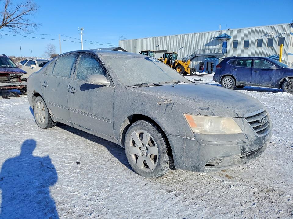 2009 Hyundai Sonata VIN 5NPET46C49H483675 COPART salvage auction — SIDE, Qc - Gravement Accidente, sold $575 on 2026-07-07 (photo 4)