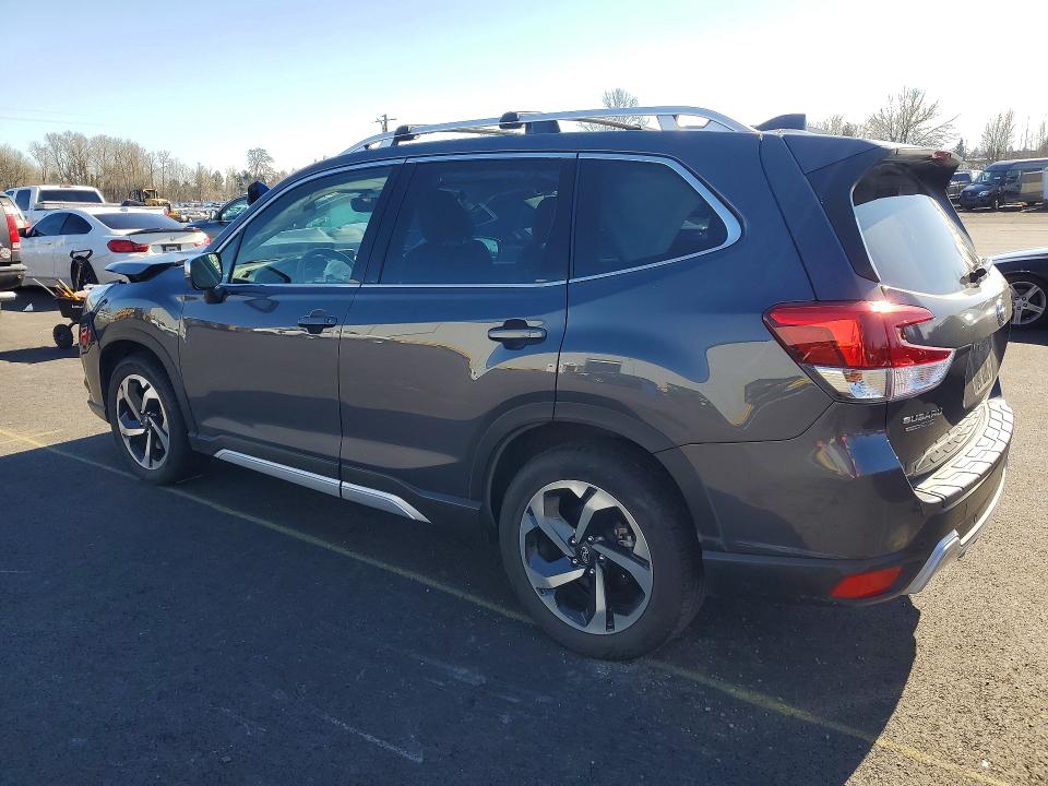 2022 Subaru Forester VIN JF2SKARC0NH415836 COPART salvage auction — FRONT END, OR - SALVAGE TITLE CERTIFICATE, sold $4,300 on 2026-07-06 (photo 2)