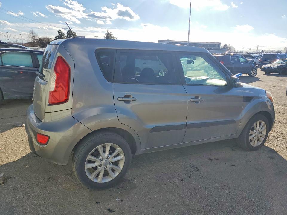 2012 Kia Soul VIN KNDJT2A64C7380692 COPART salvage auction — SIDE, Oh - Cert Of Title-Salvage, sold $550 on 2026-07-10 (photo 3)