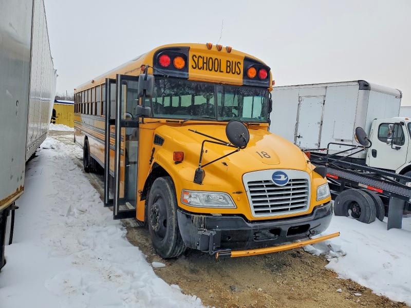2013 Blub VIN 1BAKFCPH4DF294293 COPART salvage auction — NORMAL WEAR, NJ - CERTIFICATE OF TITLE, sold $1,600 on 2026-09-01 (photo 1)