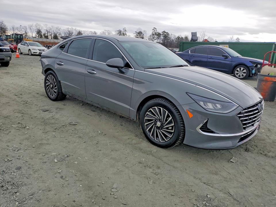 2023 Hyundai Sonata VIN KMHL34JJ4PA056560 COPART salvage auction — REAR END, SC - CERT OF TITLE-SALVAGE, sold $7,500 on 2026-07-06 (photo 4)