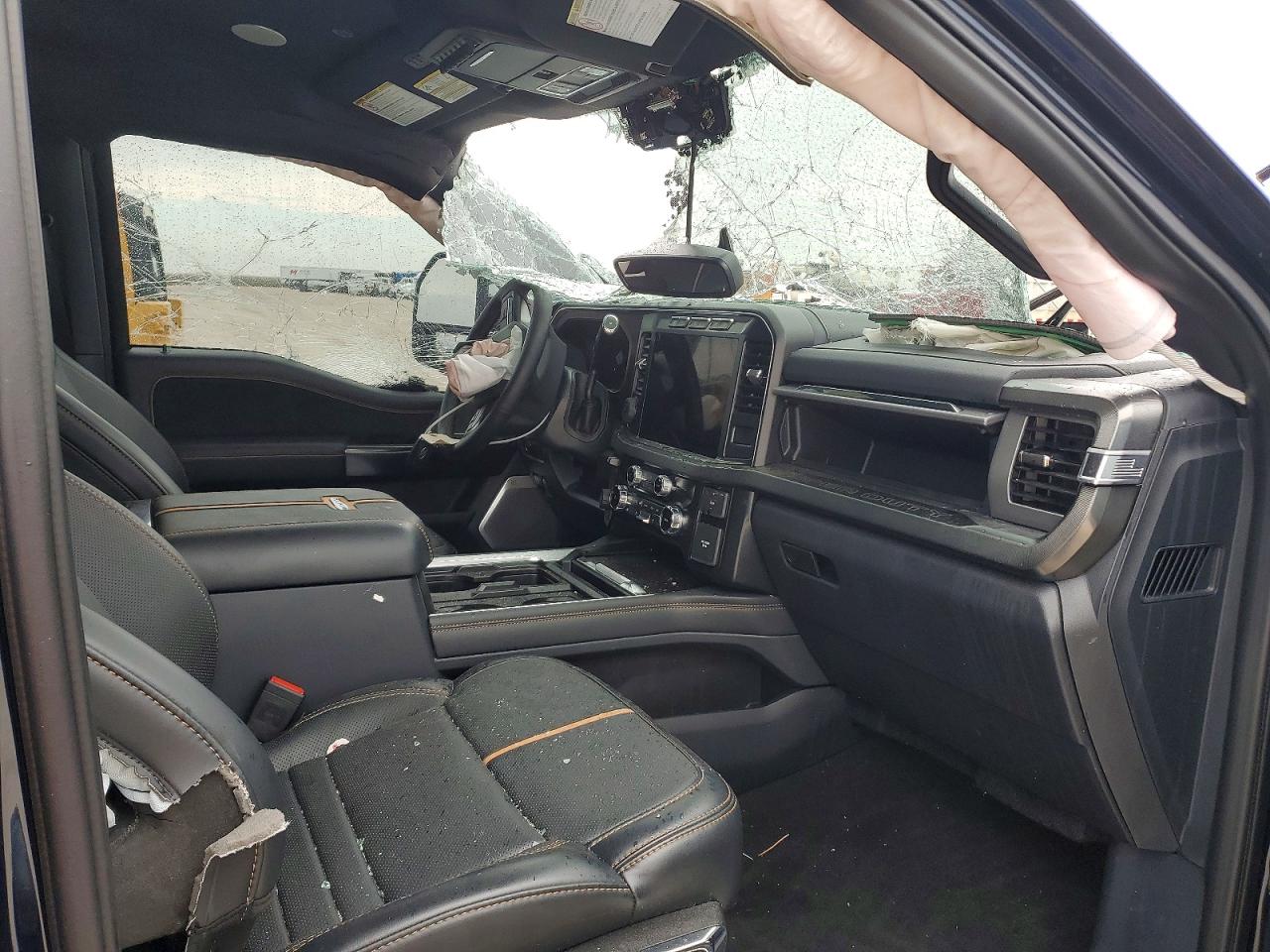 2024 Ford F250 VIN 1FT8W2BT0RED23503 COPART salvage auction — All Over, FL - CERT OF TITLE SLVG REBUILDABLE, sold $30,750 on 2026-04-16 (photo 5)