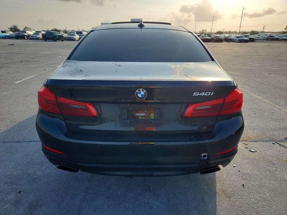 2018 BMW 5er VIN WBAJE5C56JWA97472 COPART salvage auction — FRONT END, Salvage Title, sold $3,900 on 2026-07-22 (photo 6)