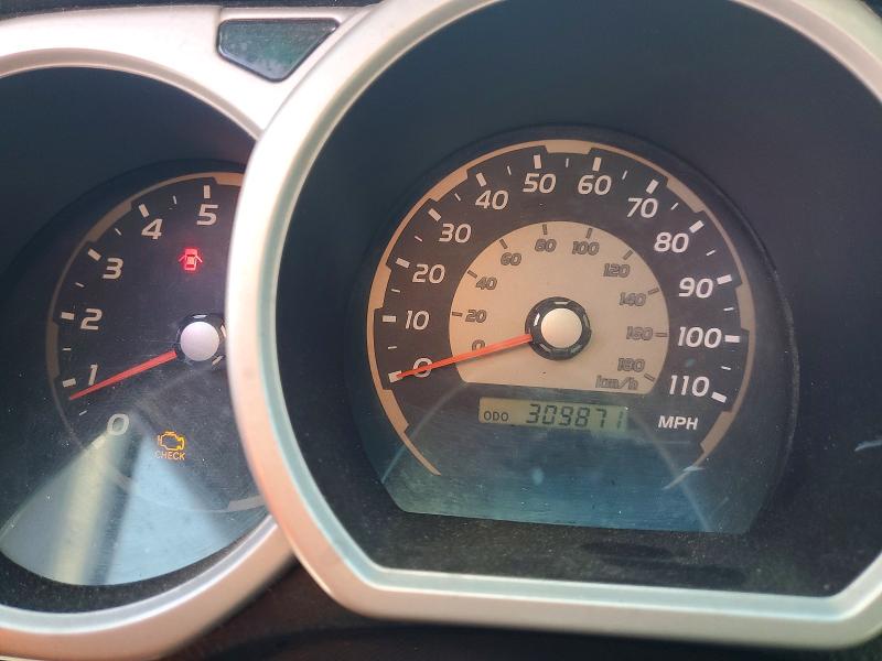 2003 Toyota 4runner VIN JTEZU14RX30015244 COPART salvage auction — SIDE, AL - CERT OF TITLE-SALVAGE TITLE, sold $225 on 2026-07-28 (photo 9)