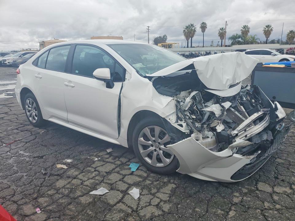 2022 Toyota Corolla VIN 5YFEPMAE4NP342082 COPART salvage auction — FRONT END, Ca - Salvage Certificate, sold $3,650 on 2026-07-16 (photo 4)