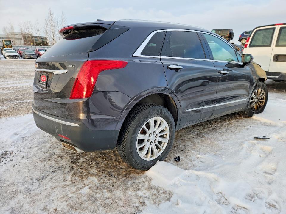 2017 Cadillac Xt5 VIN 1GYKNARS1HZ223735 COPART salvage auction — VANDALISM, On - No Title Available, sold $350 on 2026-07-09 (photo 3)