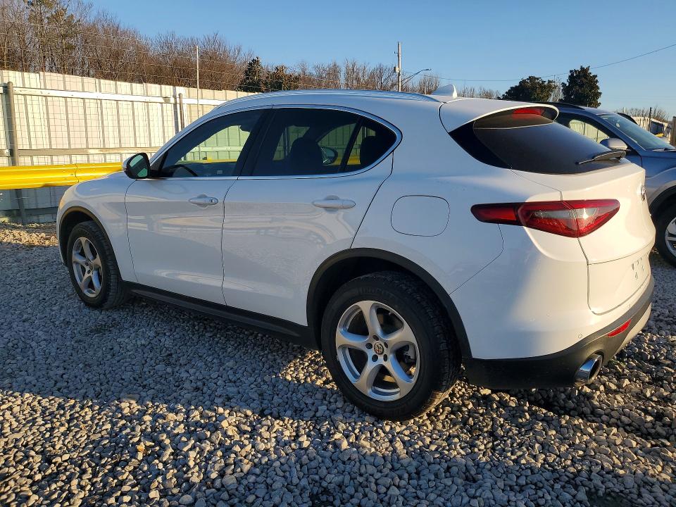 2019 Alfa romeo Stelvio VIN ZASPAJAN3K7C71311 COPART salvage auction — NORMAL WEAR, Nj - Certificate Of Title, sold $2,550 on 2026-07-07 (photo 2)