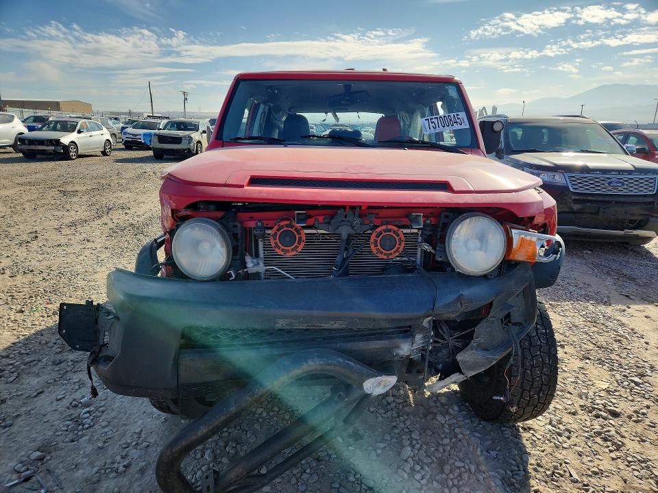 2012 Toyota Fj cruiser VIN JTEBU4BF6CK142489 COPART salvage auction — FRONT END, Ut - Salvage Certificate, sold $4,200 on 2026-07-24 (photo 5)