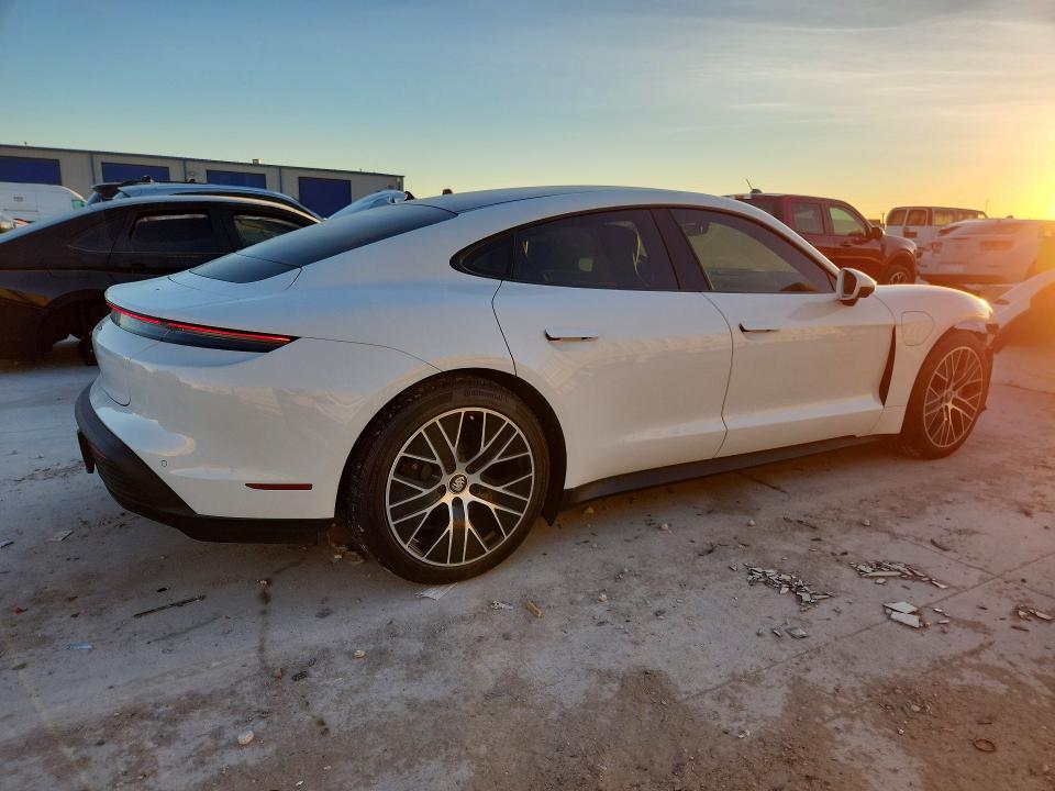 2021 Porsche Taycan VIN WP0AA2Y11MSA13430 COPART salvage auction — FRONT END, Tx - Salvage Vehicle Title, sold $9,600 on 2026-07-28 (photo 3)
