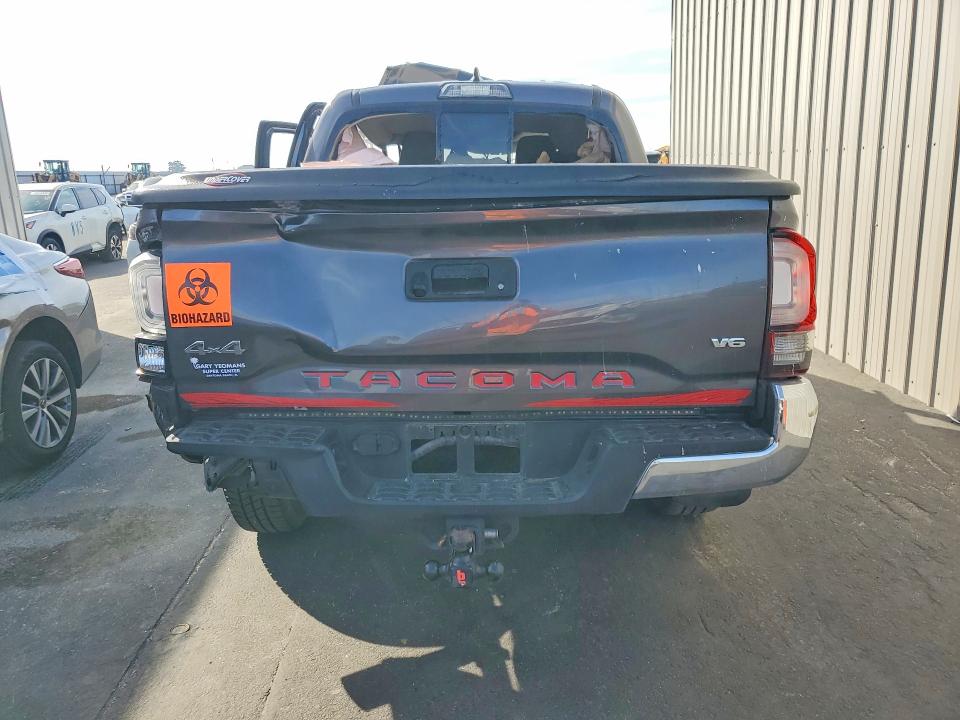 2018 Toyota Tacoma VIN 5TFCZ5ANXJX157361 COPART salvage auction — ALL OVER, Ca - Salvage Certificate, sold $100 on 2026-07-30 (photo 6)