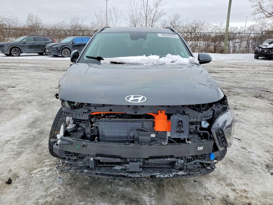 2025 Hyundai Kona VIN KM8HC3A61SU032736 COPART salvage auction — SIDE, Qc - Gravement Accidente, sold $150 on 2026-07-14 (photo 5)