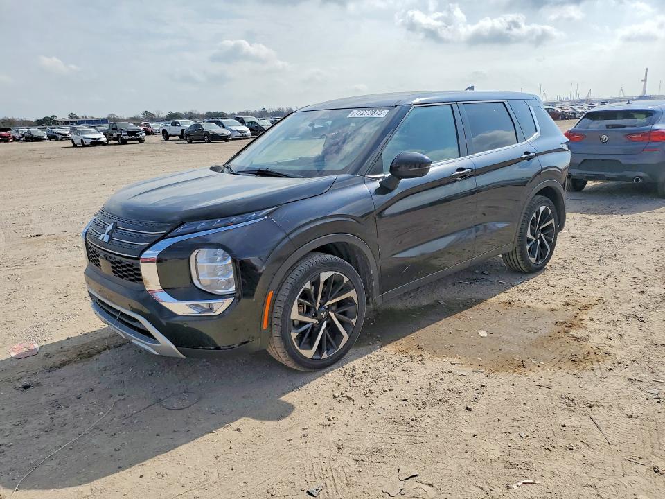 2024 Mitsubishi Outlander VIN JA4J3VA84RZ051744 COPART salvage auction — REAR END, Salvage Title, sold $9,200 on 2026-07-16 (photo 1)