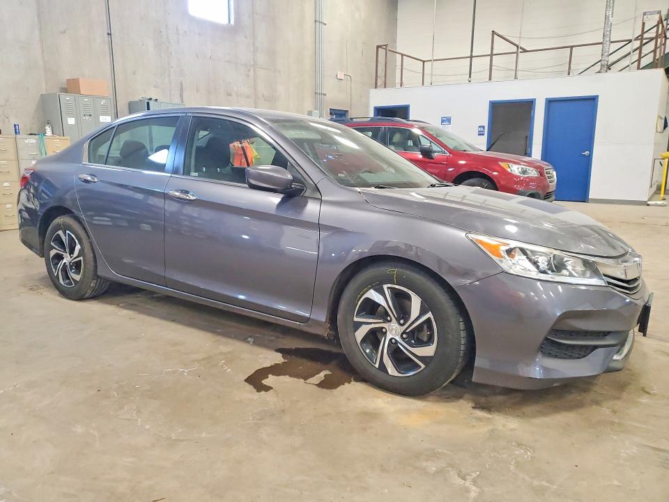 2017 Honda Accord VIN 1HGCR2F36HA157135 COPART salvage auction — FRONT END, Salvage Title, sold $2,100 on 2026-07-09 (photo 4)