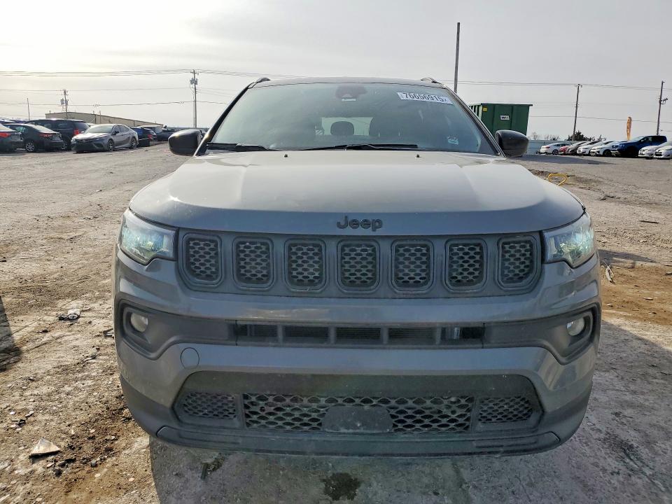 2023 Jeep Compass VIN 3C4NJDBN5PT571094 COPART salvage auction — SIDE, Salvage Title, sold $7,000 on 2026-07-21 (photo 5)