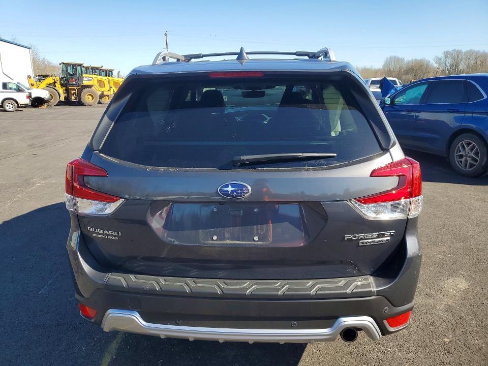 2022 Subaru Forester VIN JF2SKARC0NH415836 COPART salvage auction — FRONT END, OR - SALVAGE TITLE CERTIFICATE, sold $4,300 on 2026-07-06 (photo 6)