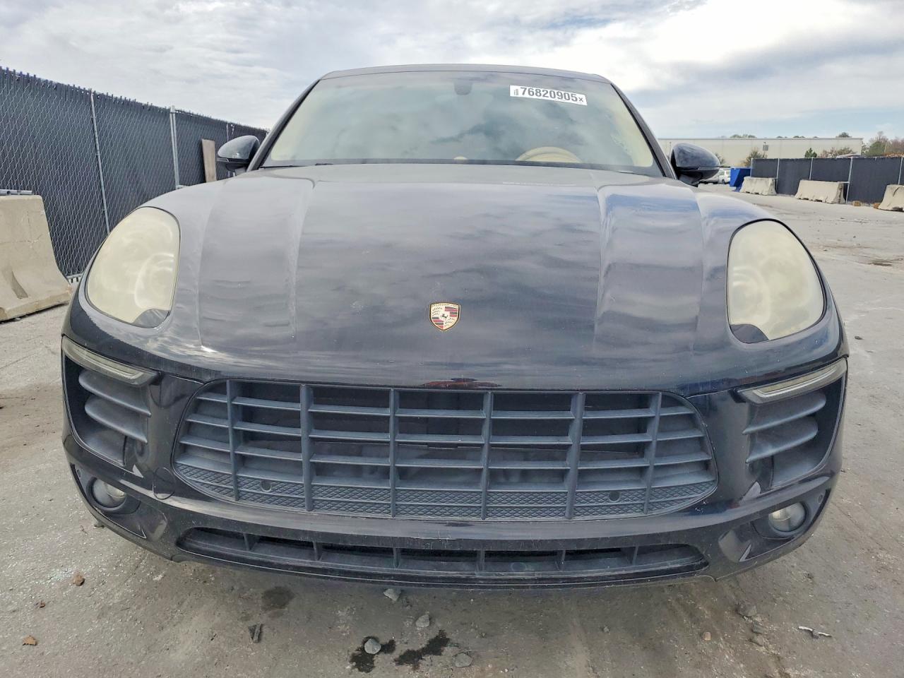 2016 Porsche Macan VIN WP1AB2A50GLB50282 COPART salvage auction — Minor Dent/Scratches, IN - CERTIFICATE OF TITLE (P), sold $1,150 on 2026-06-30 (photo 5)