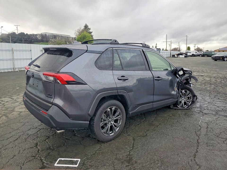 2023 Toyota Rav4 VIN JTMB6RFV5PD087282 COPART salvage auction — FRONT END, Ca - Certificate Of Title, sold $13,200 on 2026-07-14 (photo 3)