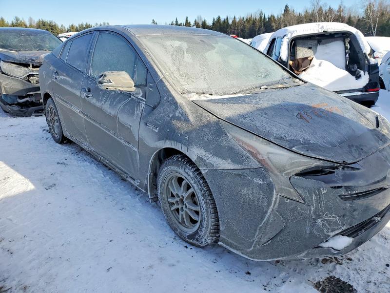 2016 Toyota Prius VIN JTDKBRFU6G3515577 COPART salvage auction — SIDE, Qc - Gravement Accidente, sold $500 on 2026-07-14 (photo 4)