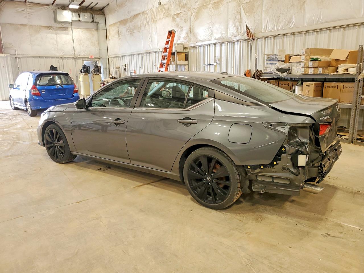 2020 Nissan Altima VIN 1N4BL4CV8LN311090 COPART salvage auction — Rear End, WI - JUNKED VEHICLE BILL OF SALE, sold $2,350 on 2026-07-01 (photo 2)