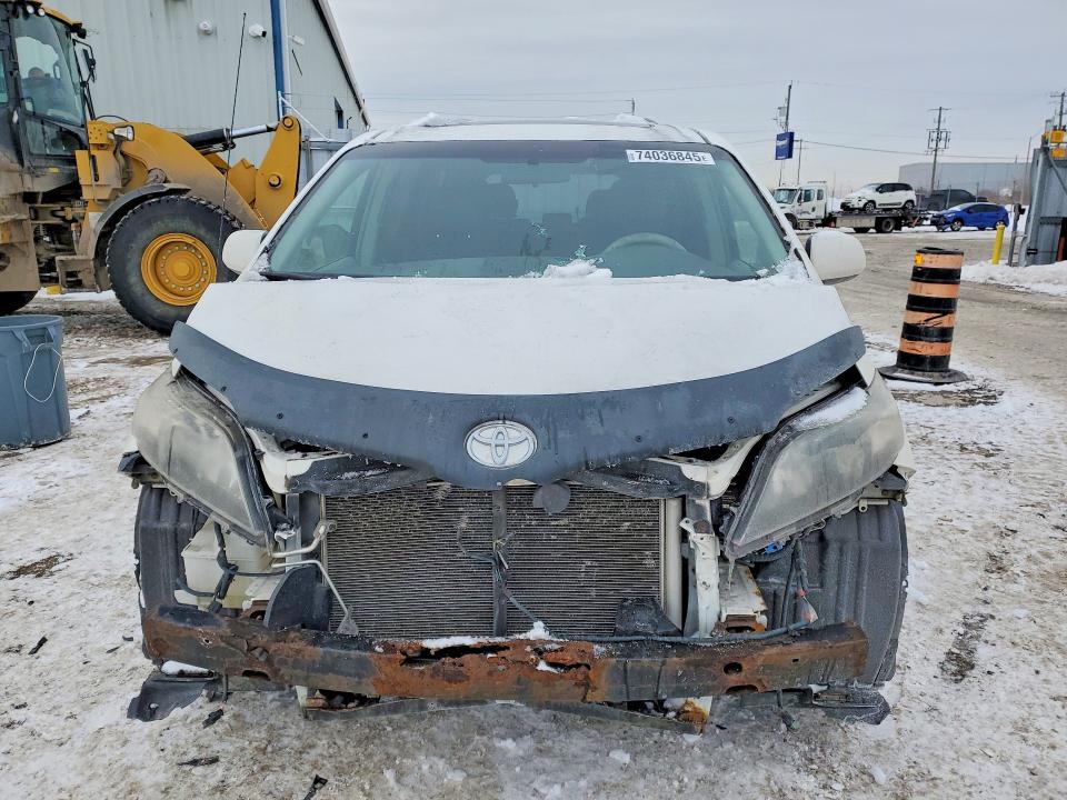 2011 Toyota Sienna VIN 5TDXK3DC3BS175194 COPART salvage auction — FRONT END, ON - PERMIT SALVAGE, sold $2,550 on 2026-07-16 (photo 5)