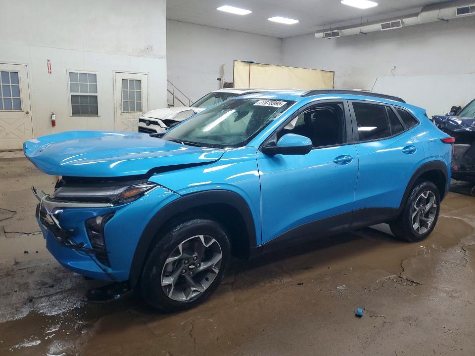 2025 Chevrolet Trax VIN KL77LHEP6SC035215 COPART salvage auction — FRONT END, Mi - Certificate Of Title, sold $2,850 on 2026-07-14 (photo 1)