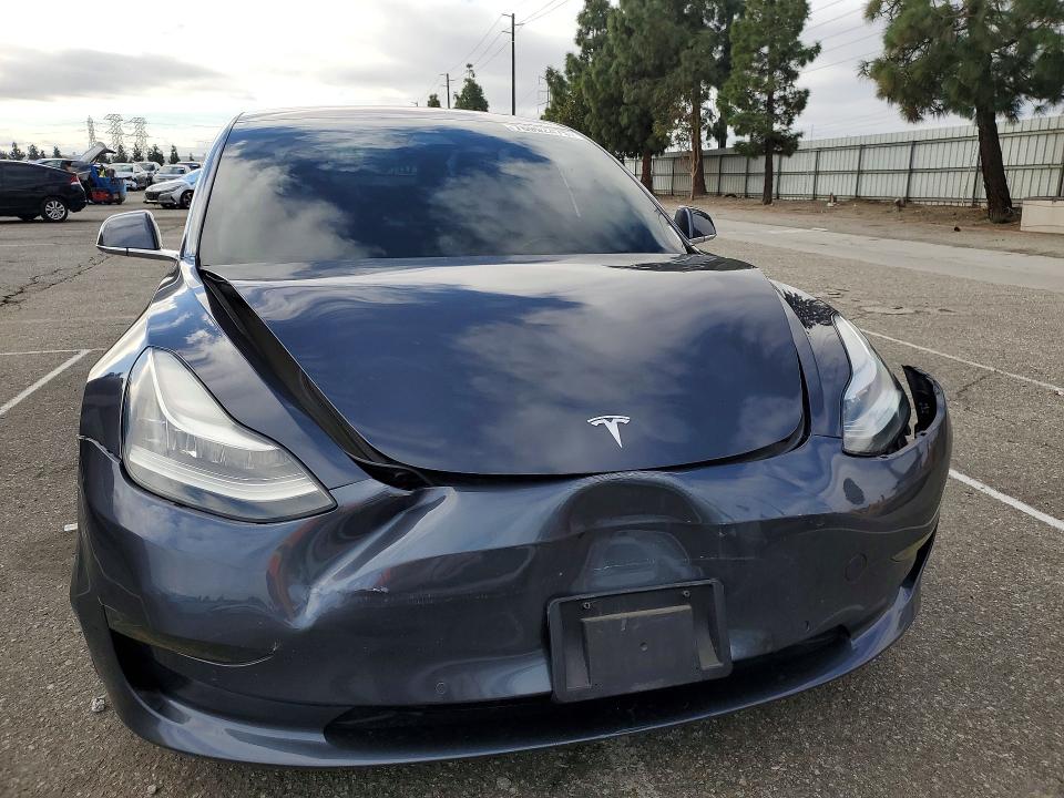 2018 Tesla Model 3 VIN 5YJ3E1EAXJF025660 COPART salvage auction — FRONT END, Ca - Salvage Certificate, sold $4,800 on 2026-07-16 (photo 5)