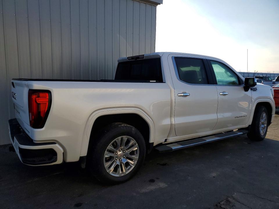 2022 Gmc SIERRA VIN 1GTP8FEDXNZ117805 COPART salvage auction — VANDALISM, Ca - Salvage Certificate, sold $2,000 on 2026-07-23 (photo 3)
