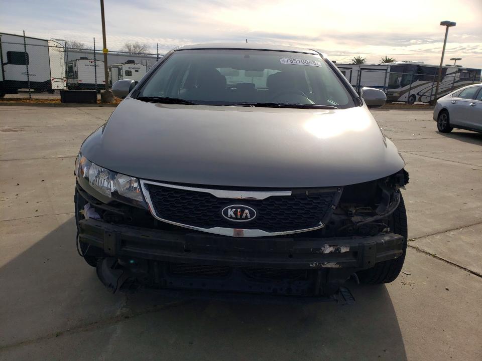 2012 Kia Forte VIN KNAFU5A2XC5514132 COPART salvage auction — FRONT END, Salvage Title, sold $850 on 2026-07-20 (photo 5)