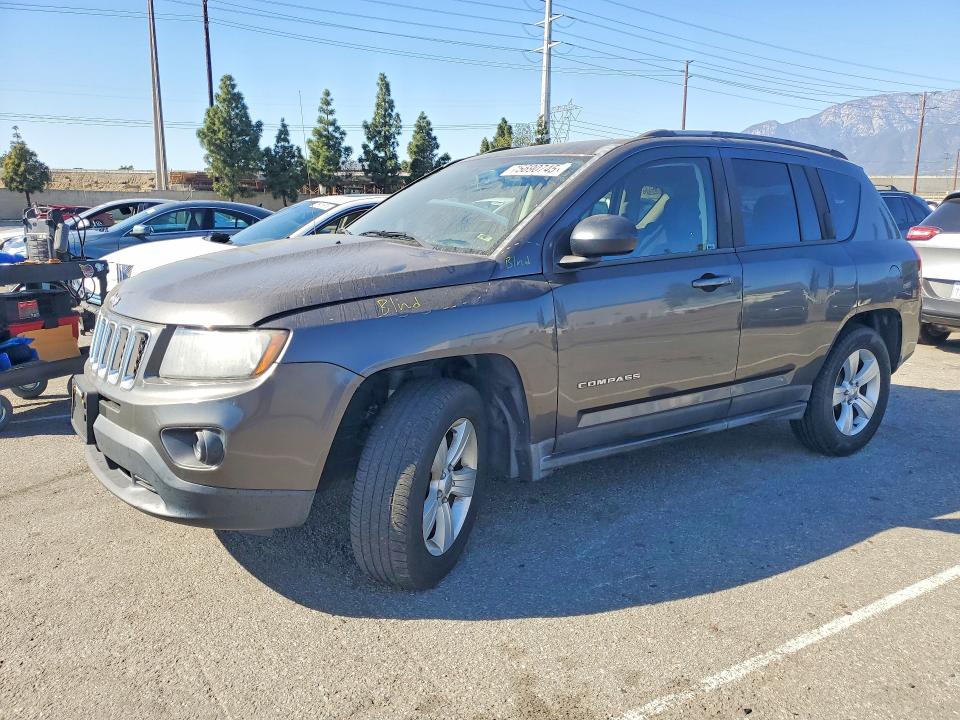 2016 Jeep Compass VIN 1C4NJCBA5GD569097 — COPART salvage auction photo