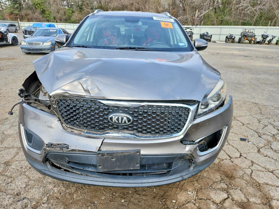 2016 Kia Sorento VIN 5XYPG4A30GG076073 COPART salvage auction — FRONT END, Tx - Salvage Vehicle Title, sold $1,400 on 2026-07-02 (photo 5)