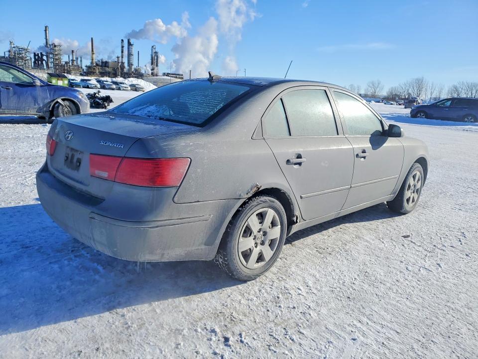 2009 Hyundai Sonata VIN 5NPET46C49H483675 COPART salvage auction — SIDE, Qc - Gravement Accidente, sold $575 on 2026-07-07 (photo 3)